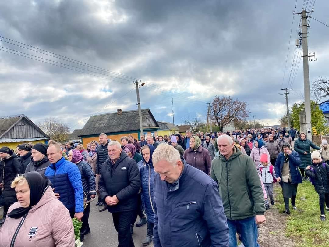 На Рівненщині попрощалися з двома захисниками