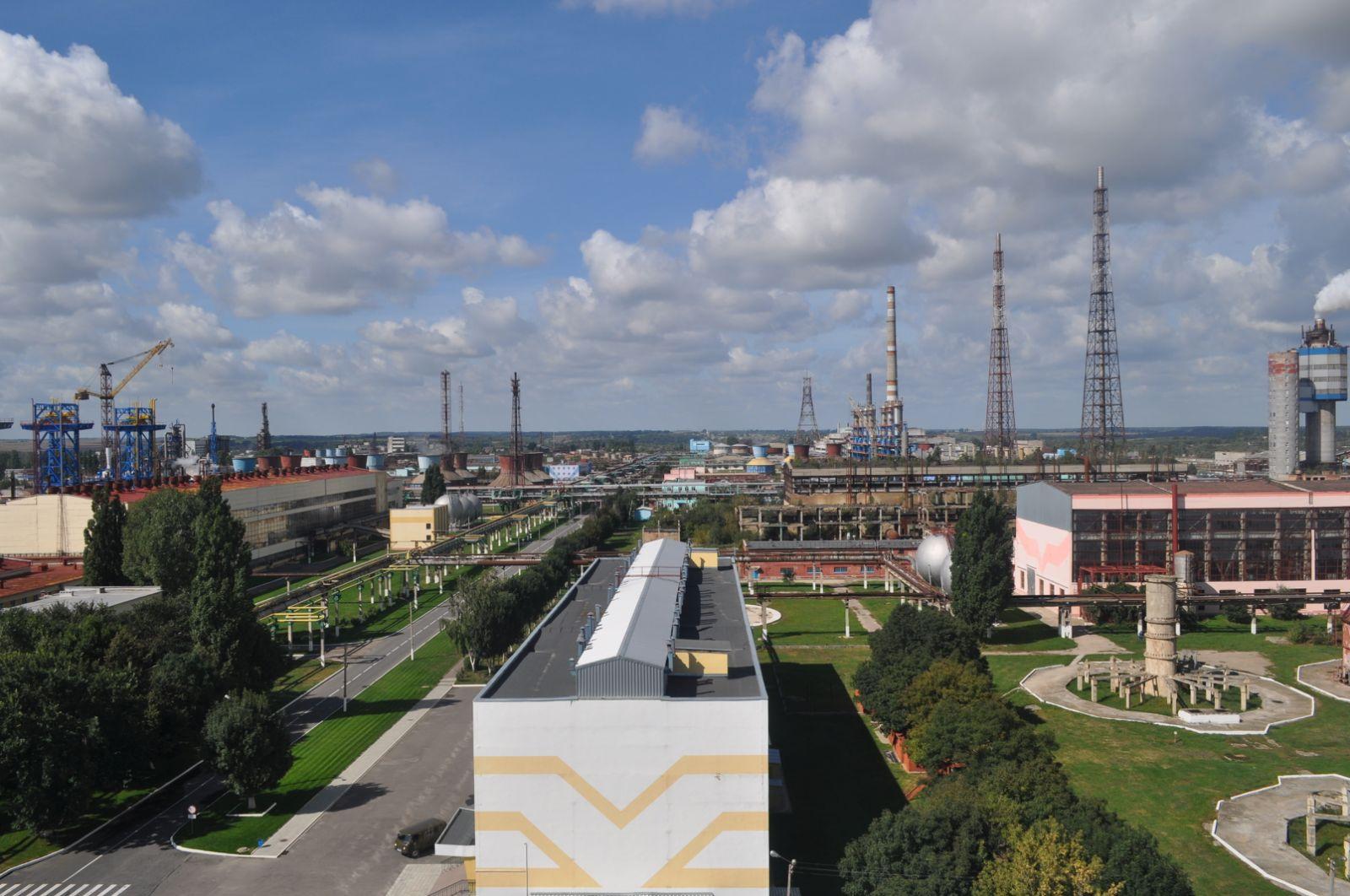 Рівненські енергетики дякують великим виробникам за можливість дати електрику населенню 