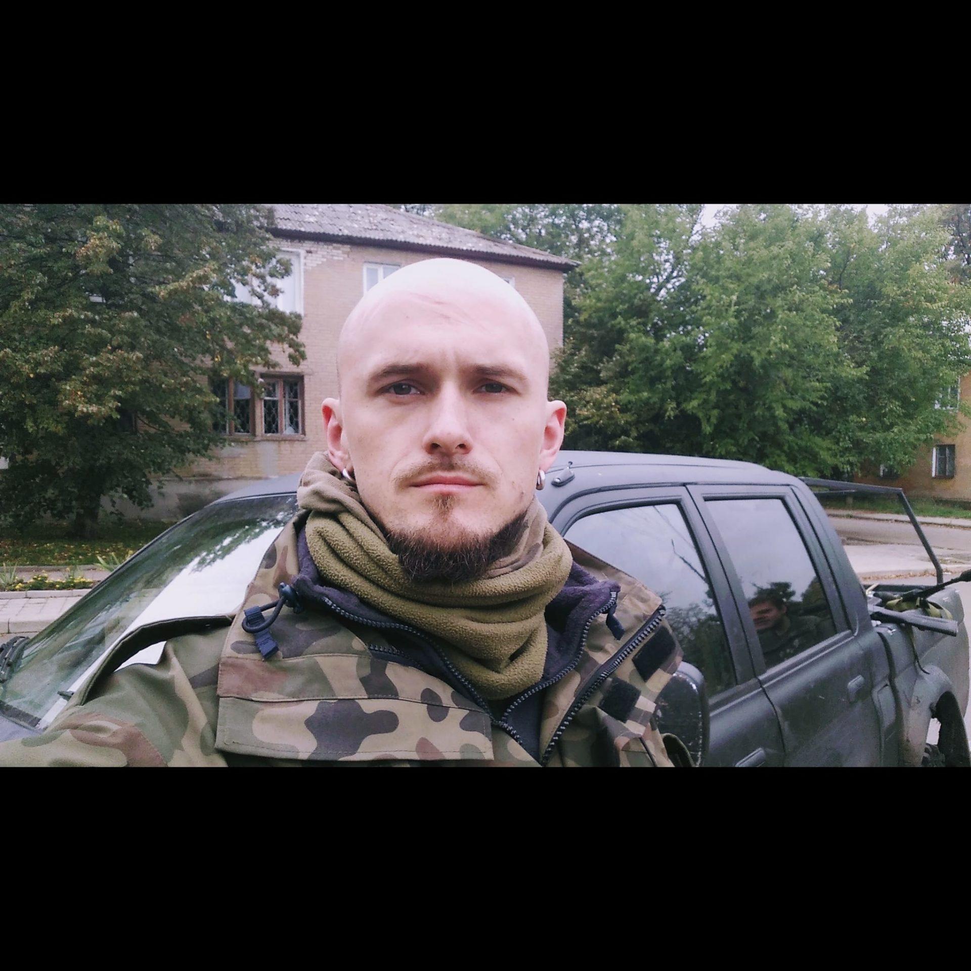 “Плекайте українське”: випускник Рівненського ліцею записав звернення з передової до учнів своєї школи (ВІДЕО)
