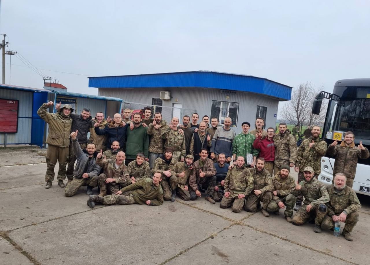 полонені повертаються