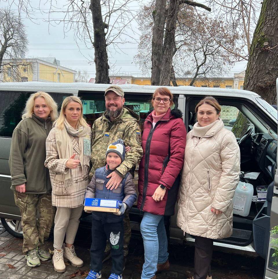 Автівку українським захисникам відправили завдяки португальським далекобійникам та рівненським волонтерам