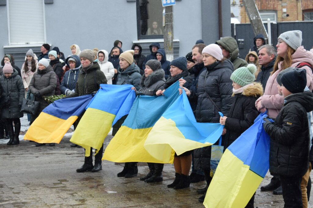 На Здолбунівщині провели трьох Героїв