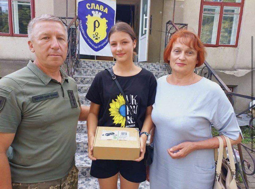 діти волонтери