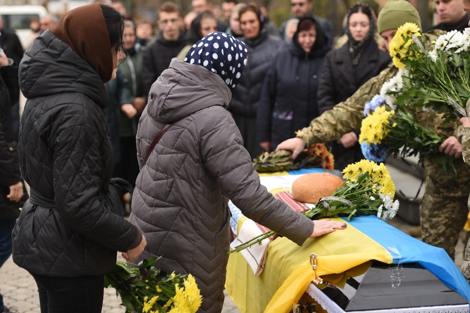 Рівне тричі за тиждень оплакувало своїх полеглих Героїв