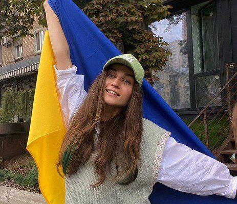 Залужного оспівують в піснях