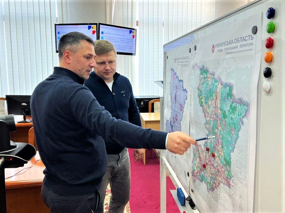 Щонайменше 10 ділянок, на яких можна організувати індустріальні парки, є на Рівненщині