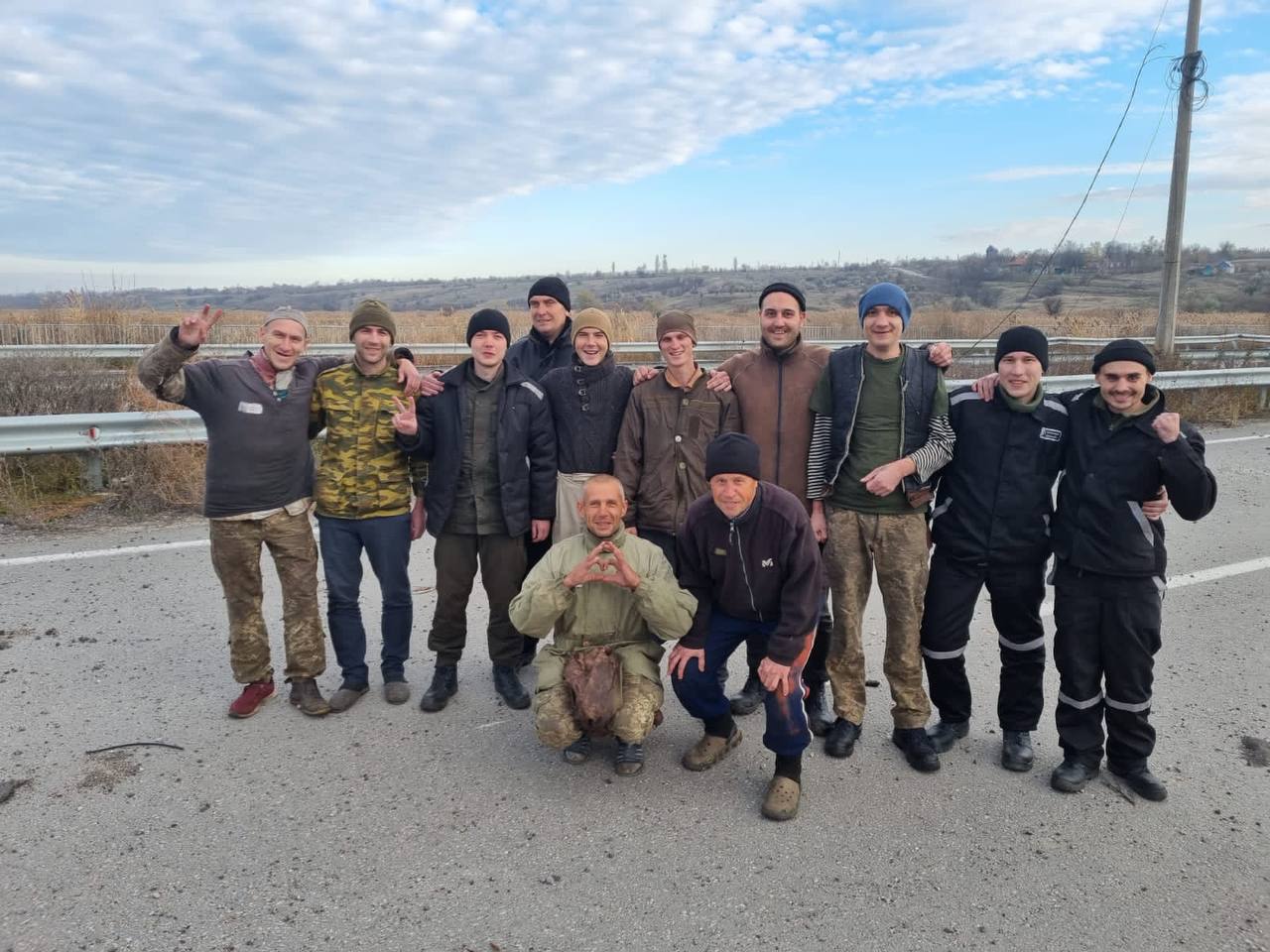 Відбувся черговий обмін полоненими, додому повертається 107 українців