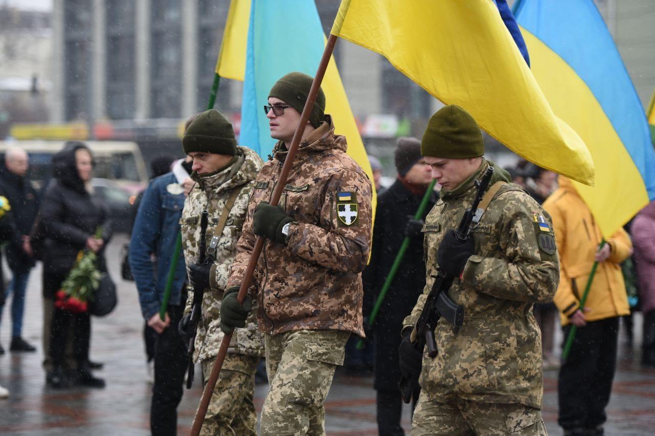 У Рівному провели в останню путь Героя Сергія Богатька