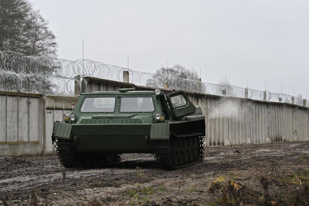 На Рівненщині, Волині та Житомирщині зводять стіну на кордоні з білоруссю