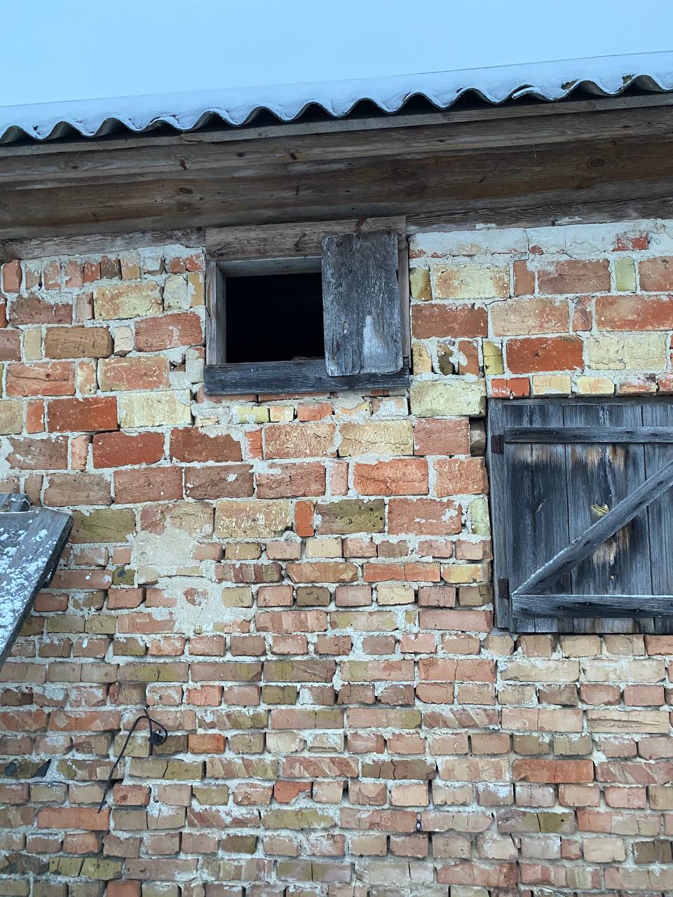 На Рівненщині невідомі заволоділи мотоциклом, що знаходився у гаражі