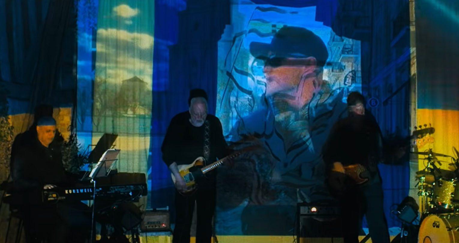 Понад 600 тисяч доларів зібрали для українців Pink Floyd та Андрій Хливнюк