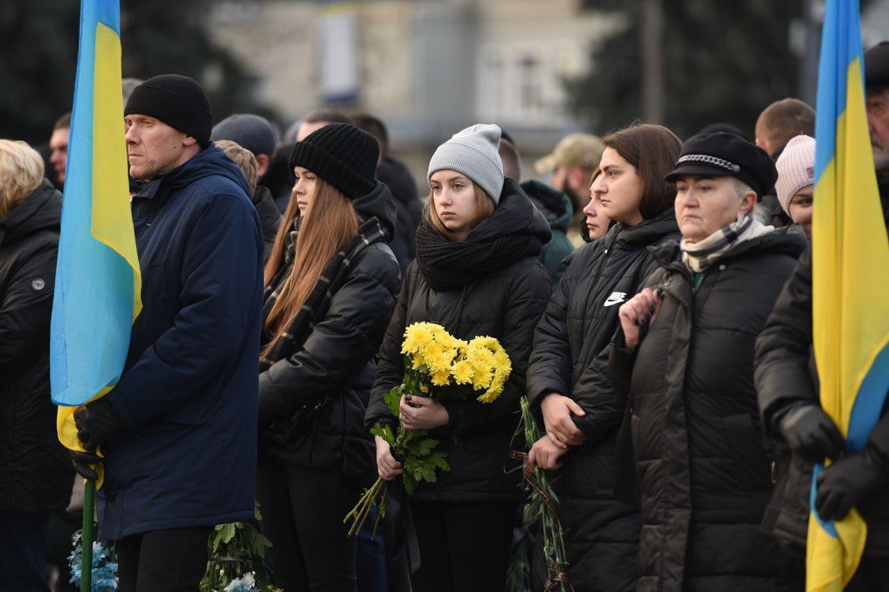 У Рівному попрощалися з Героєм Дмитром Шкльодою, що загинув на війні
