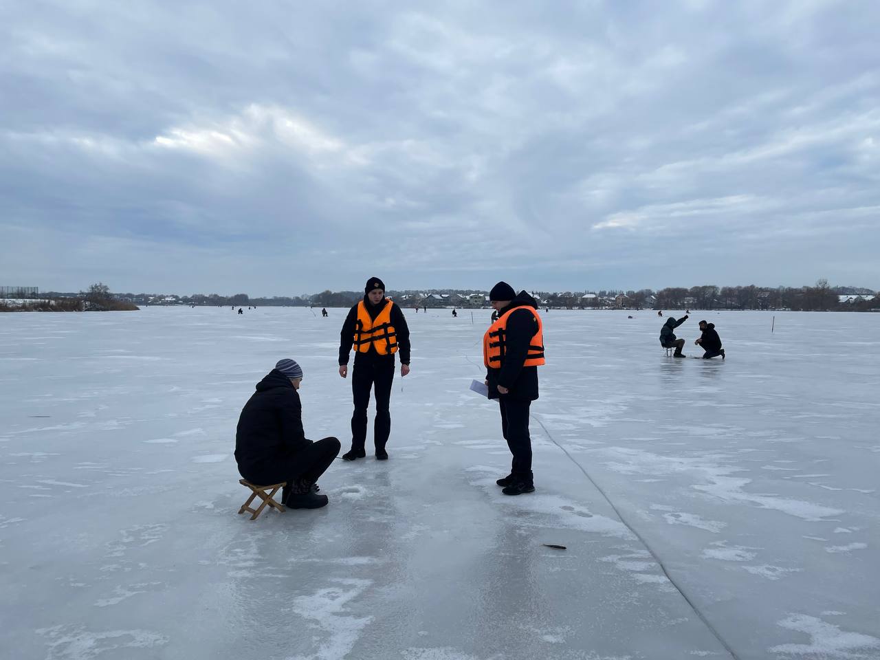 рятувальники