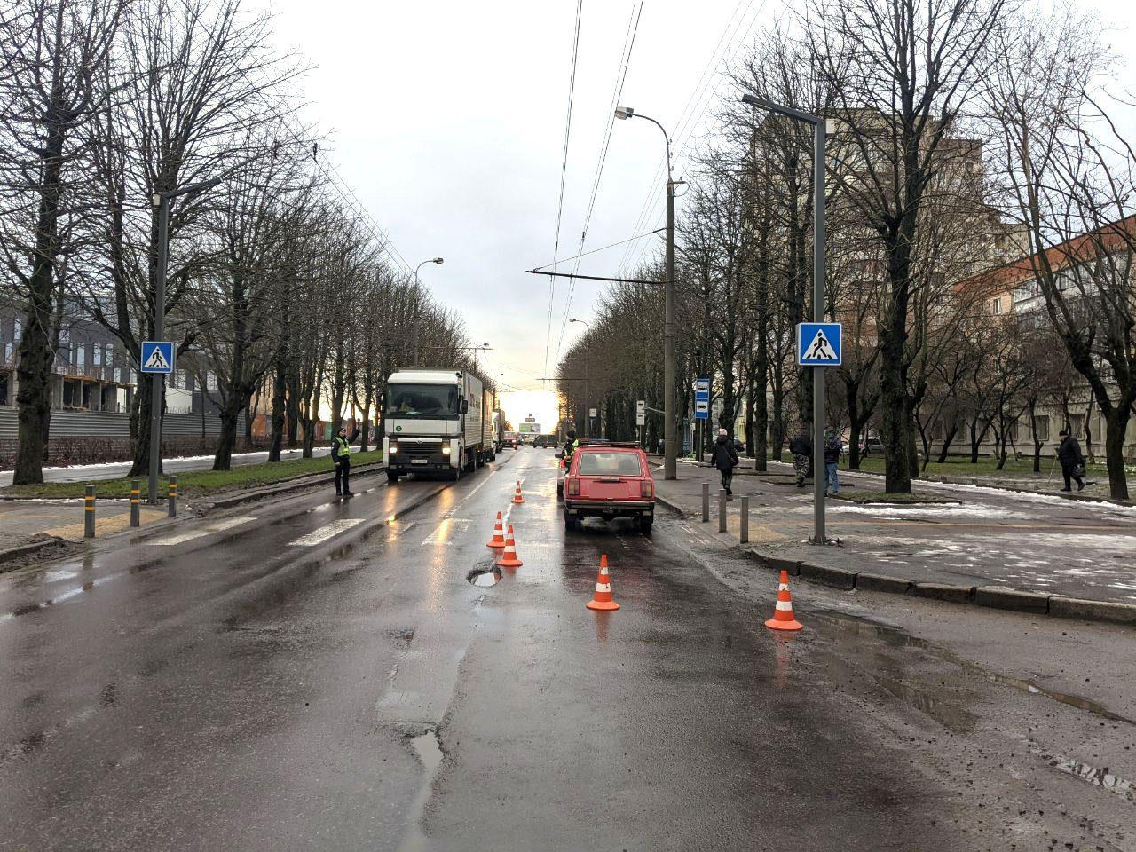 У Рівному в ДТП постраждали двоє пішоходів