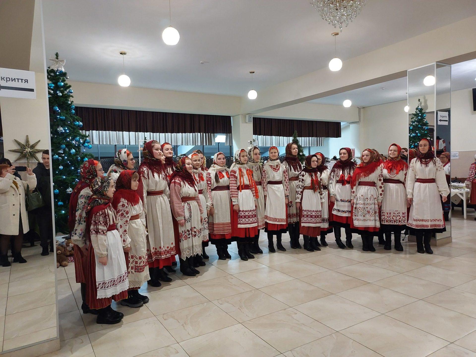 Ярмарок-форум Український національний костюм” відбувся в Рівному