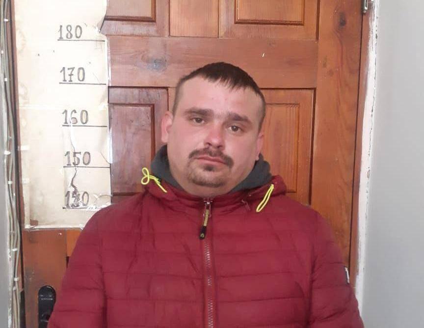Обвинуваченого у вчиненні майнових злочинів розшукують поліцейські Рівненщини