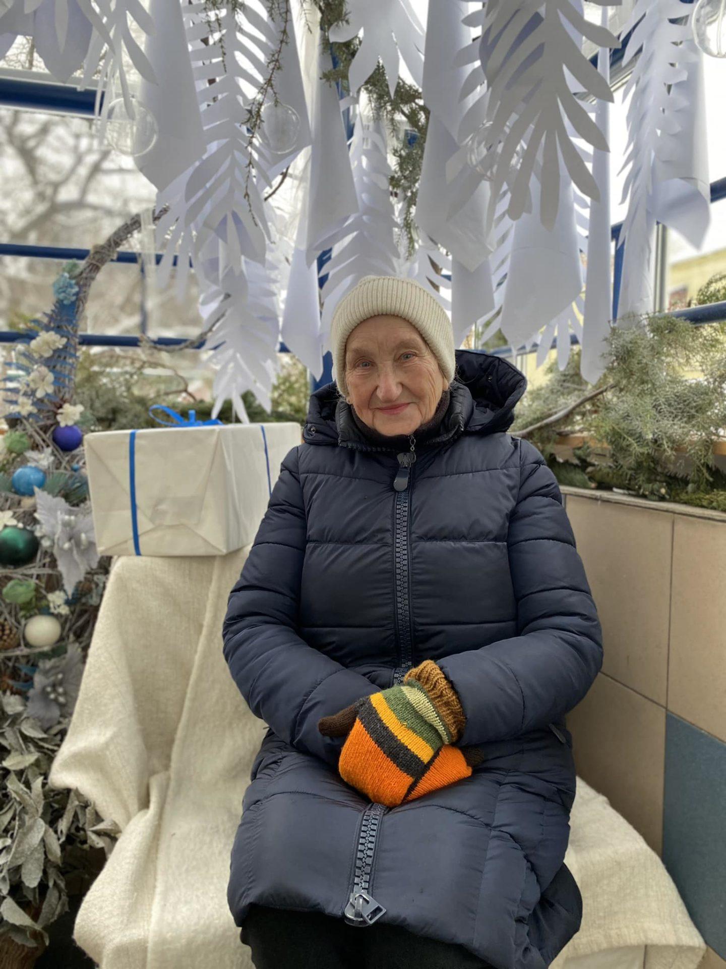 Жінка з Сєвєродонецька знайшла у Рівному омріяний вишитий «Кобзар» Жінка з Сєвєродонецька