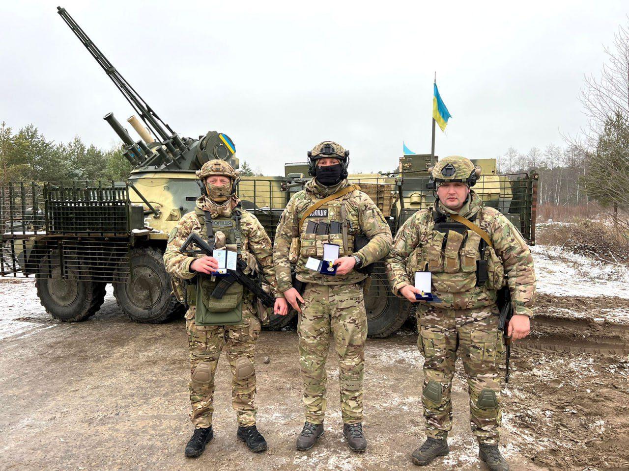 Троє рівненських поліцейських отримали відзнаки