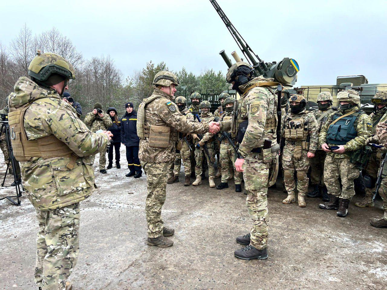 Троє рівненських поліцейських отримали відзнаки