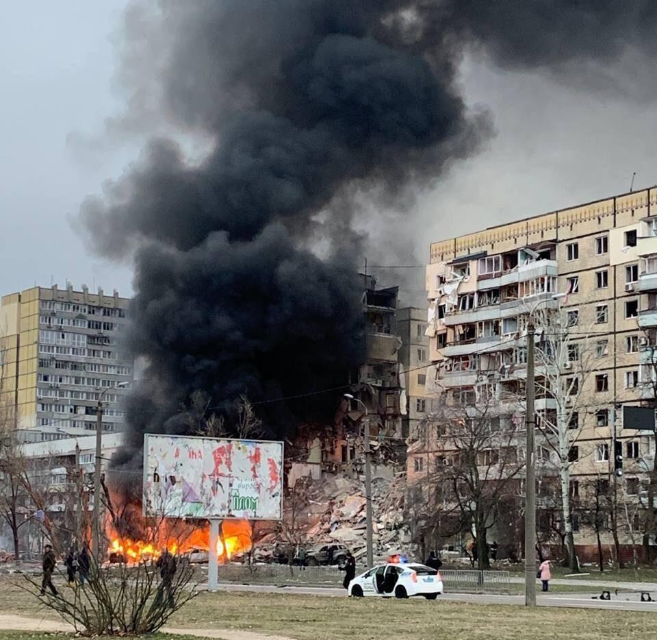 Ракета в Дніпрі потрапила у багатоповерхівку