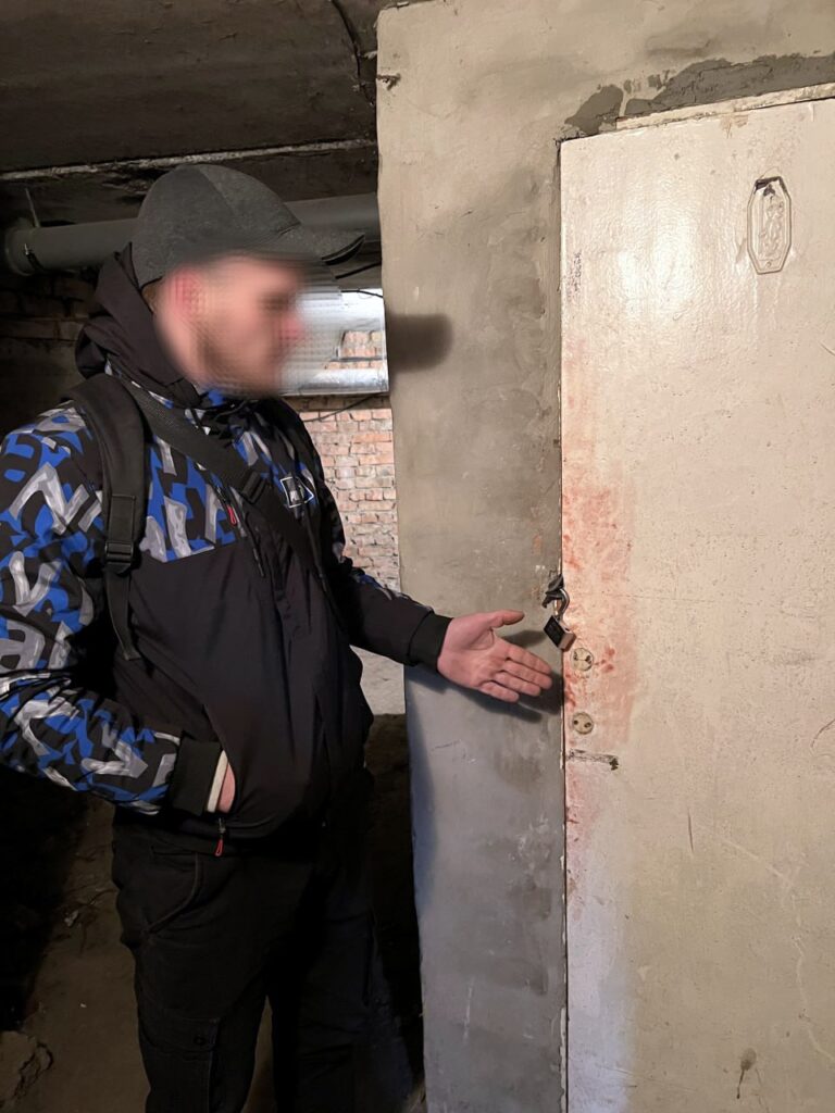 У Рівному зловмисники обікрали понад 10 підвалів багатоповерхівки1