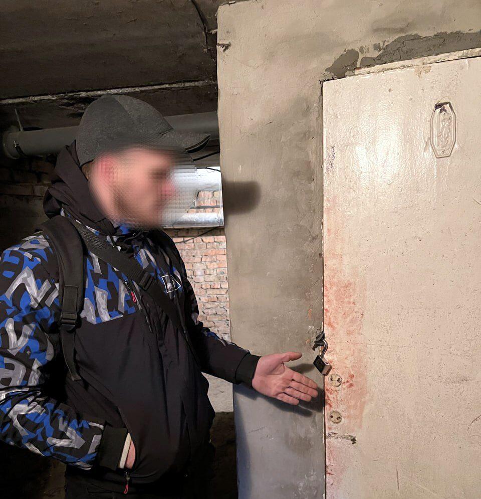 У Рівному зловмисники обікрали понад 10 підвалів багатоповерхівки