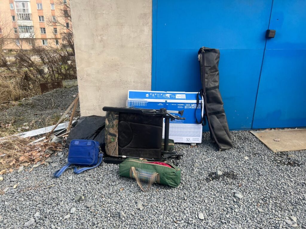 У Рівному зловмисники обікрали понад 10 підвалів багатоповерхівки2