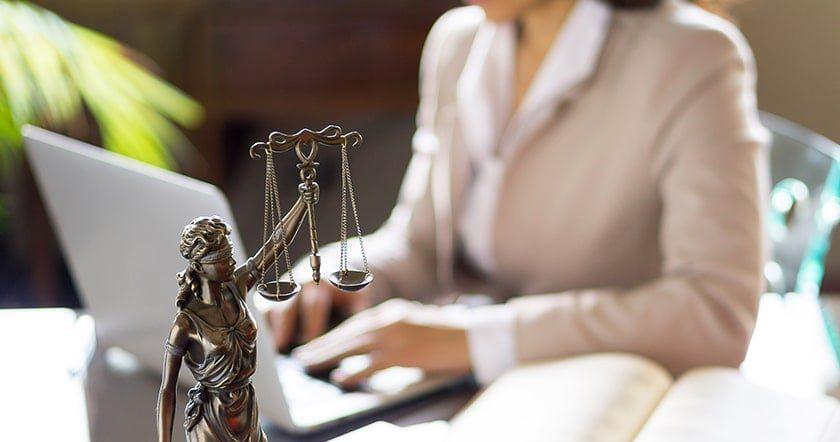 До 8 років ув’язнення загрожує експрацівниці банку за привласнення грошей клієнтів, - прокруатура Рівненщини