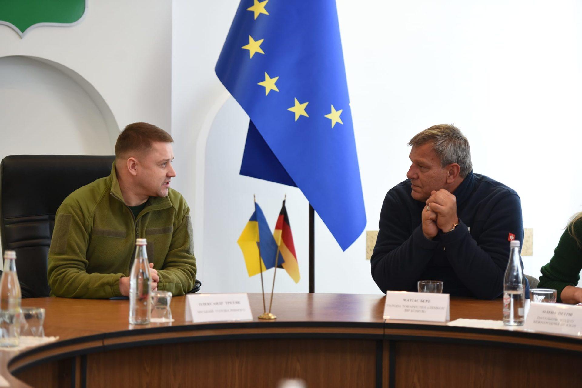 До Рівного приїхали німецькі благодійники
