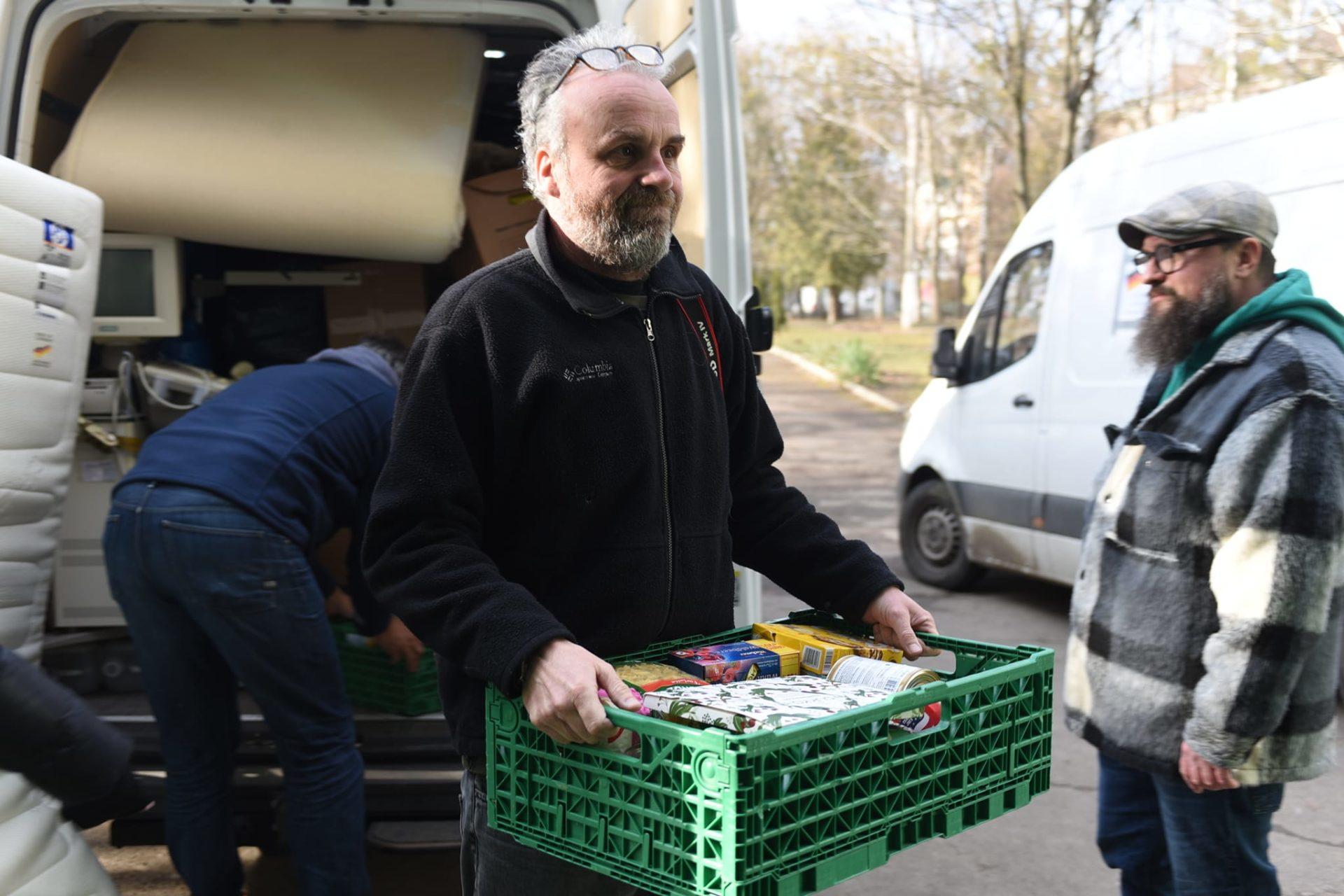 До Рівного приїхали німецькі благодійники