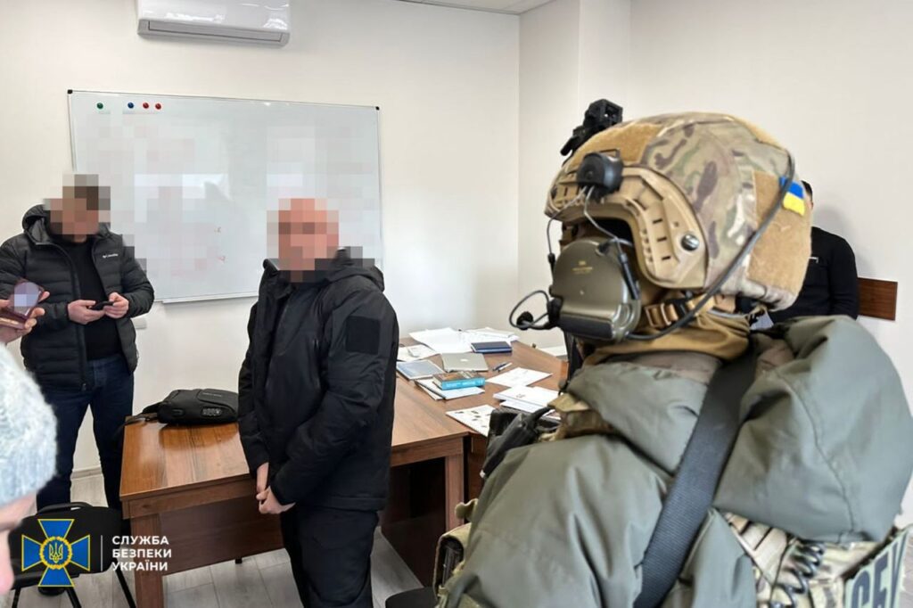 Керівництво Департаменту міграційної поліції «кришувало» проституцію