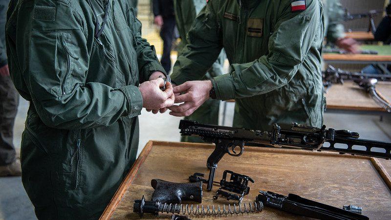 У Генштабі показали, як українці в Польщі вчаться управляти танками Leopard 2 (фото)