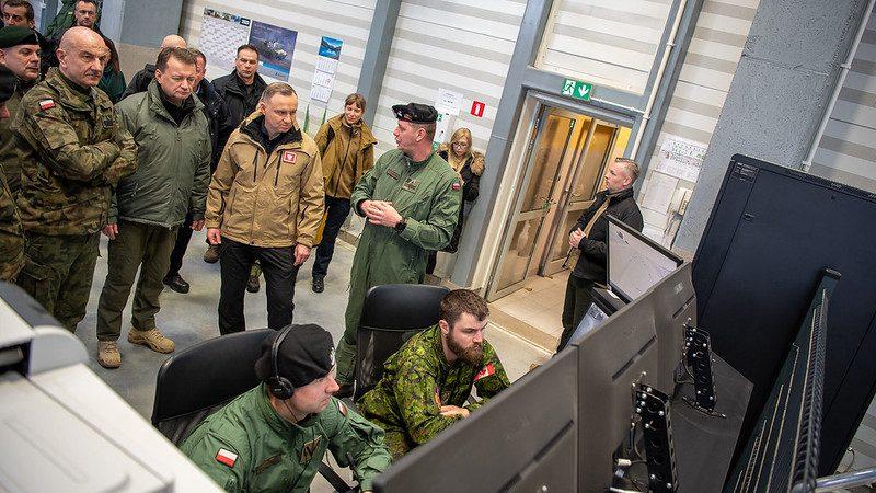 У Генштабі показали, як українці в Польщі вчаться управляти танками Leopard 2 (фото)