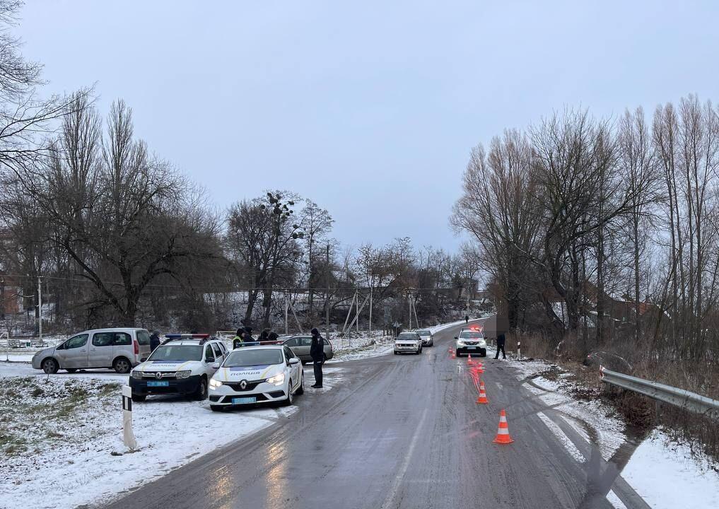 В ДТП на Рівненщині постраждали малолітня дитина та троє жінок