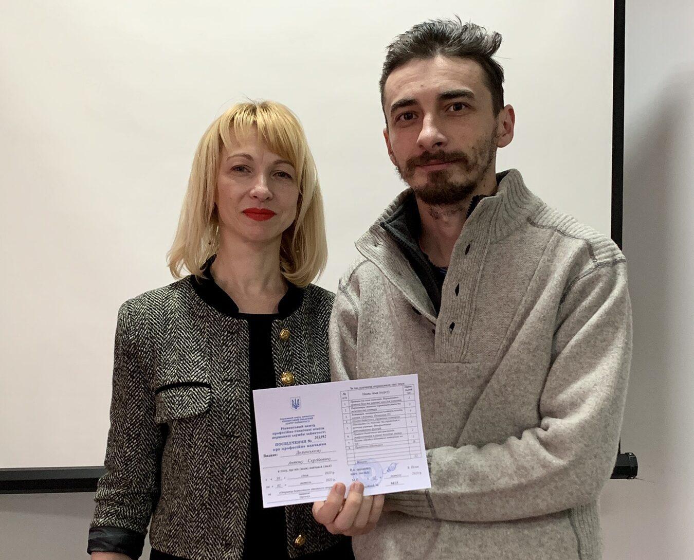 професійним операторм дрона