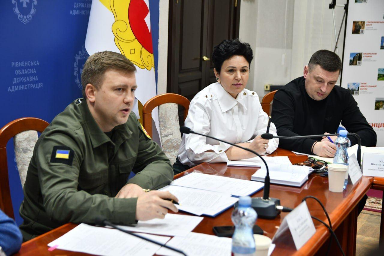 На півночі Рівненщини укріплюють оборонні рубежі 