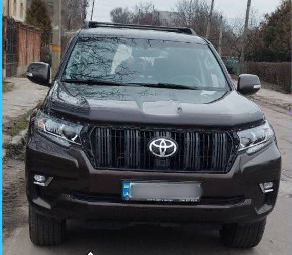 Поліцейські під час перевірки авто виявили понад 200 літрів рідини, схожою на спирт