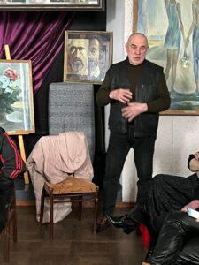 Тарас Шевченко і зараз серед нас, на полі бою за Україну