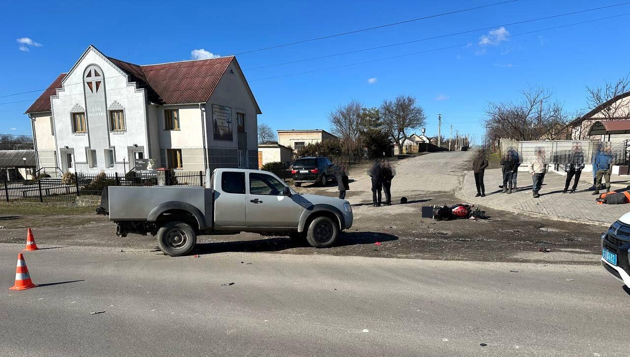 В ДТП у Рівненському районі тяжко травмувався мотоцикліст2