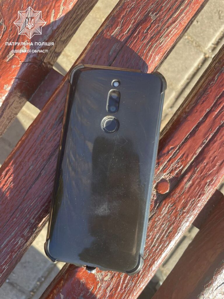 В Одесі жінка сама наздогнала і затримала злодія2