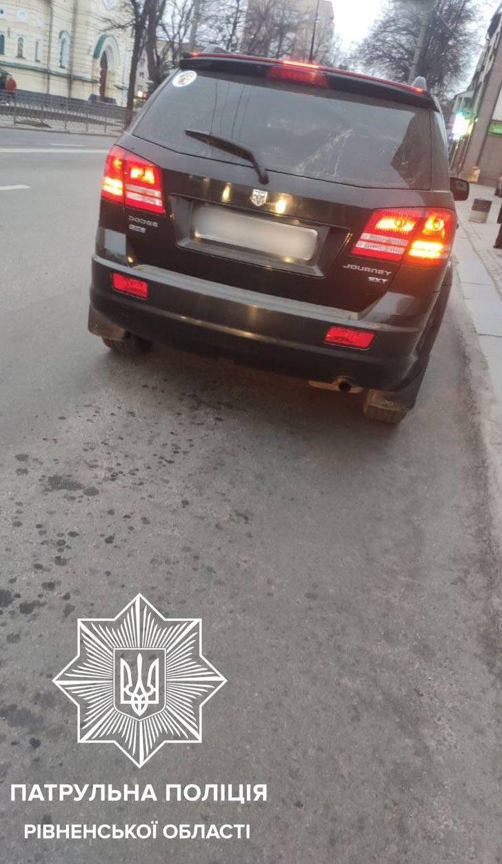 Завдяки небайдужій рівнянці патрульні затримали водія напідпитку 12