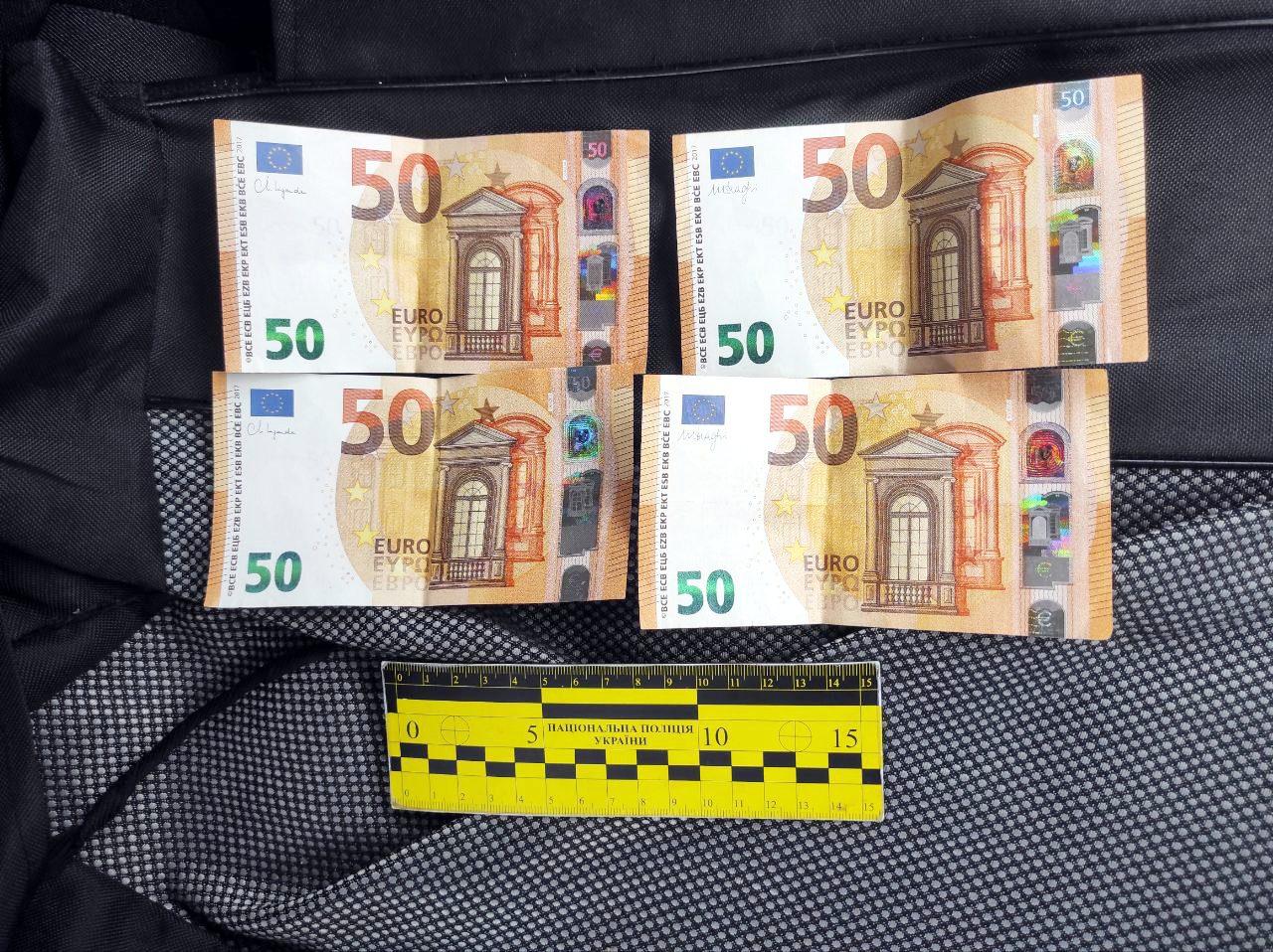 На Рівненщині п’яний водій двічі за добу намагався відкупитися від адмінвідповідальності: розпочато досудові розслідування