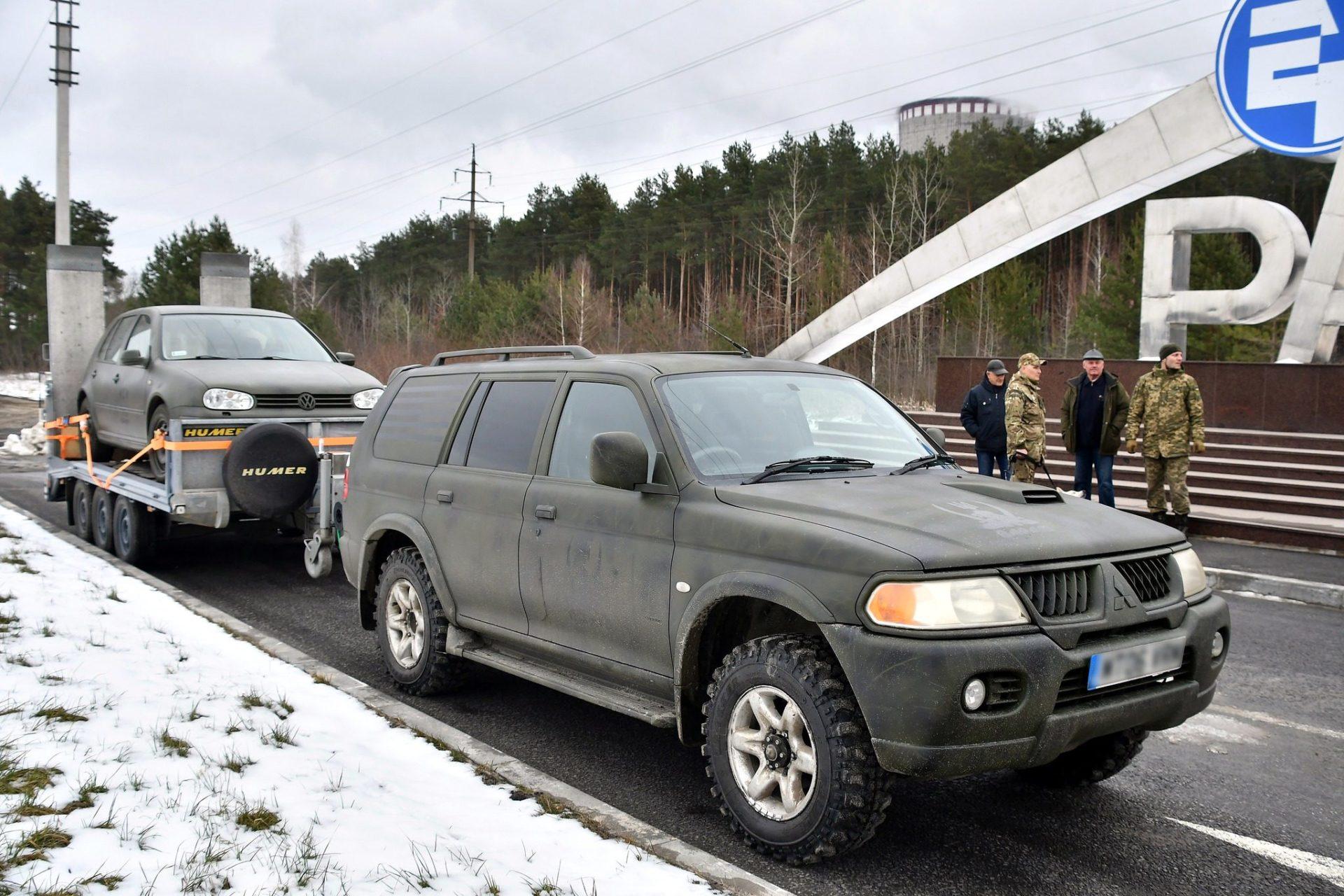 Працівники Рівненської АЕС передали до війська необхідне на фронті обладнання