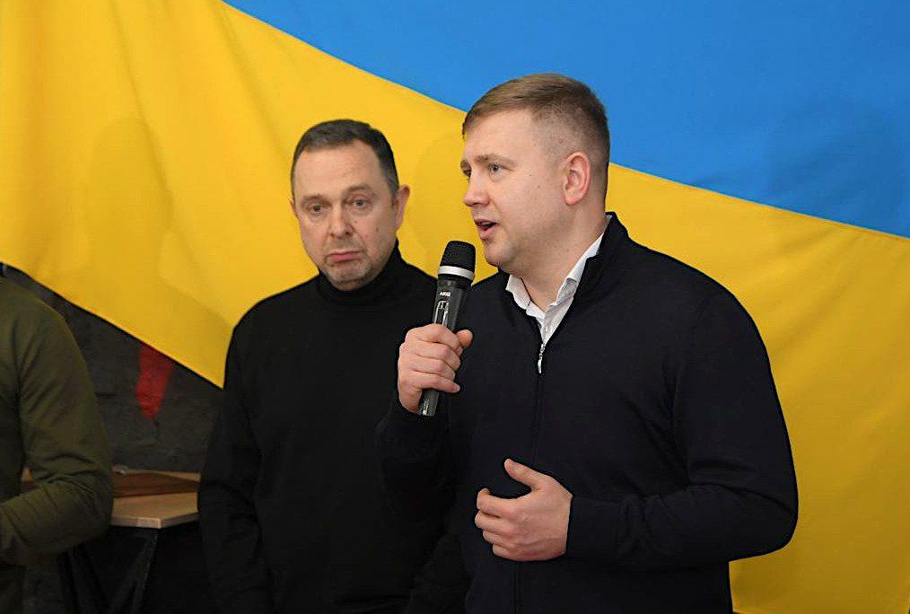 Міністр молоді і спорту України Вадим Гутцайт і начальник Рівненської ОВА Віталій Коваль..