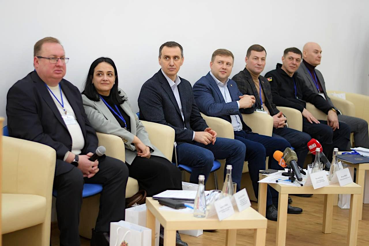 На першому засіданні Госпітальної ради.