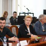 Круглий стіл про перспективи використання та отримання прибутку на неродючих землях.