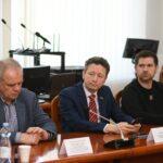 Круглий стіл про перспективи використання та отримання прибутку на неродючих землях.