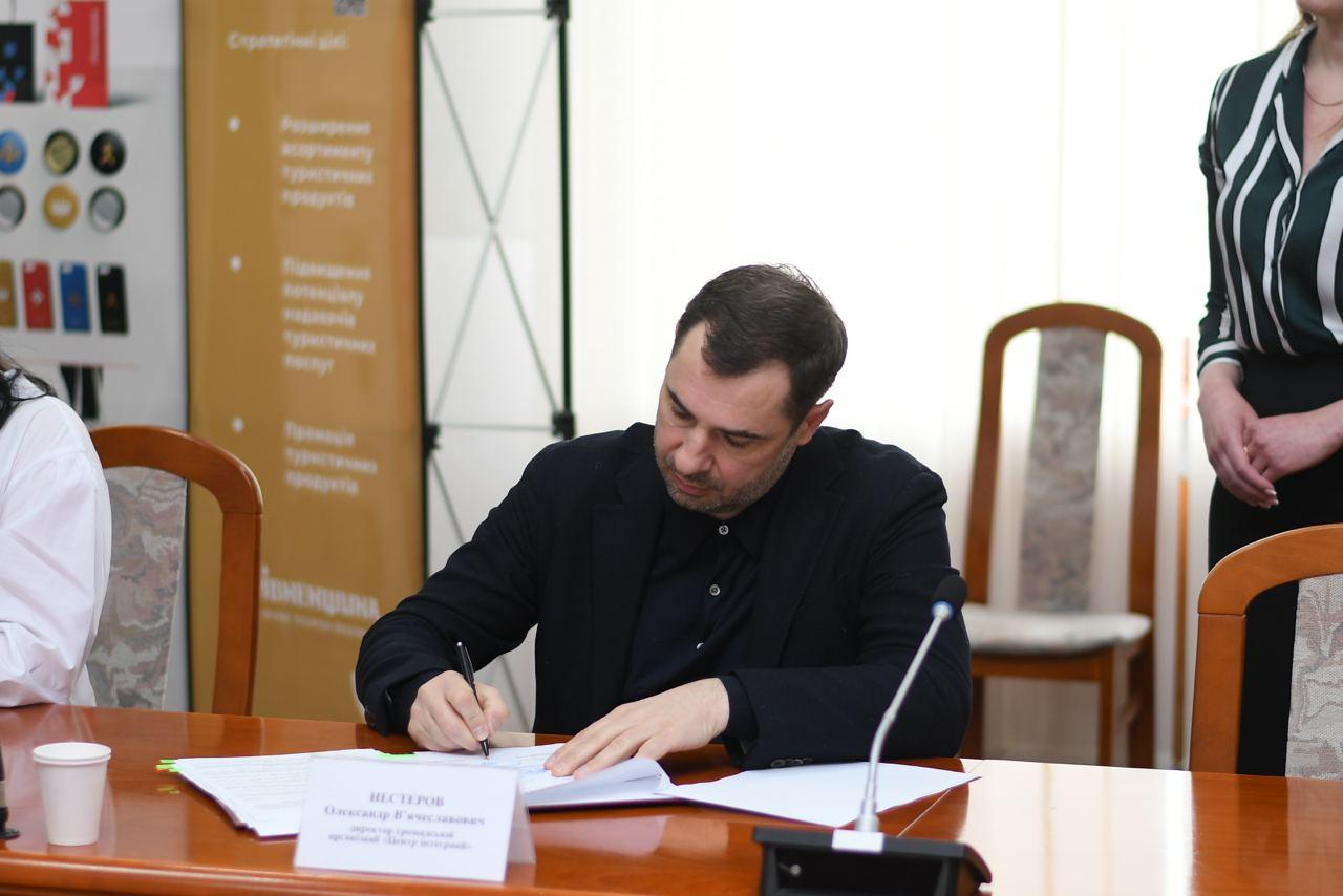 На Рівненщині створюють евакуаційну приймальню для переселенців