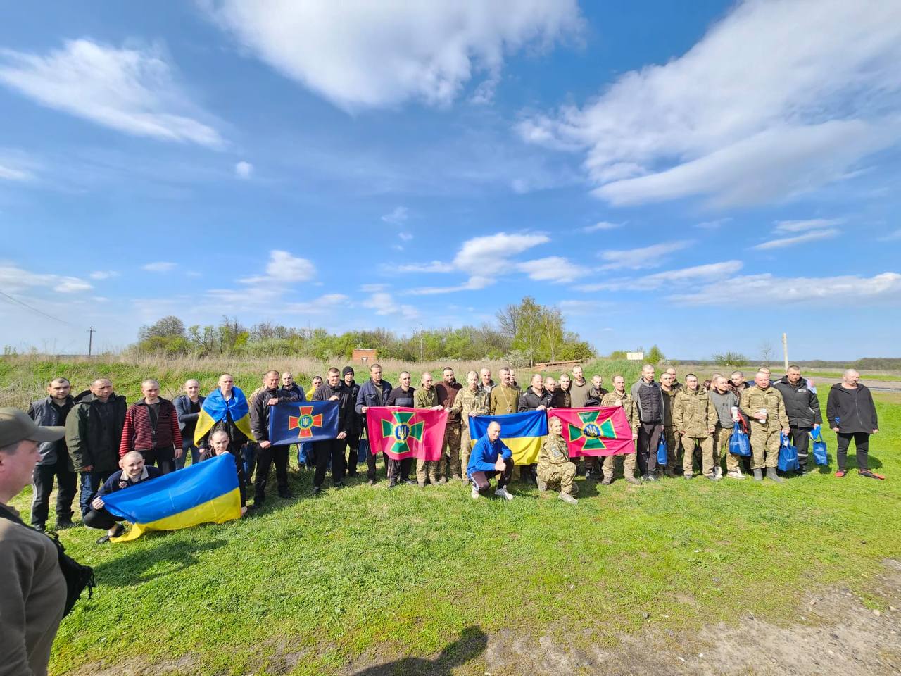 Ще 44 людини Україна повернула з російського полону