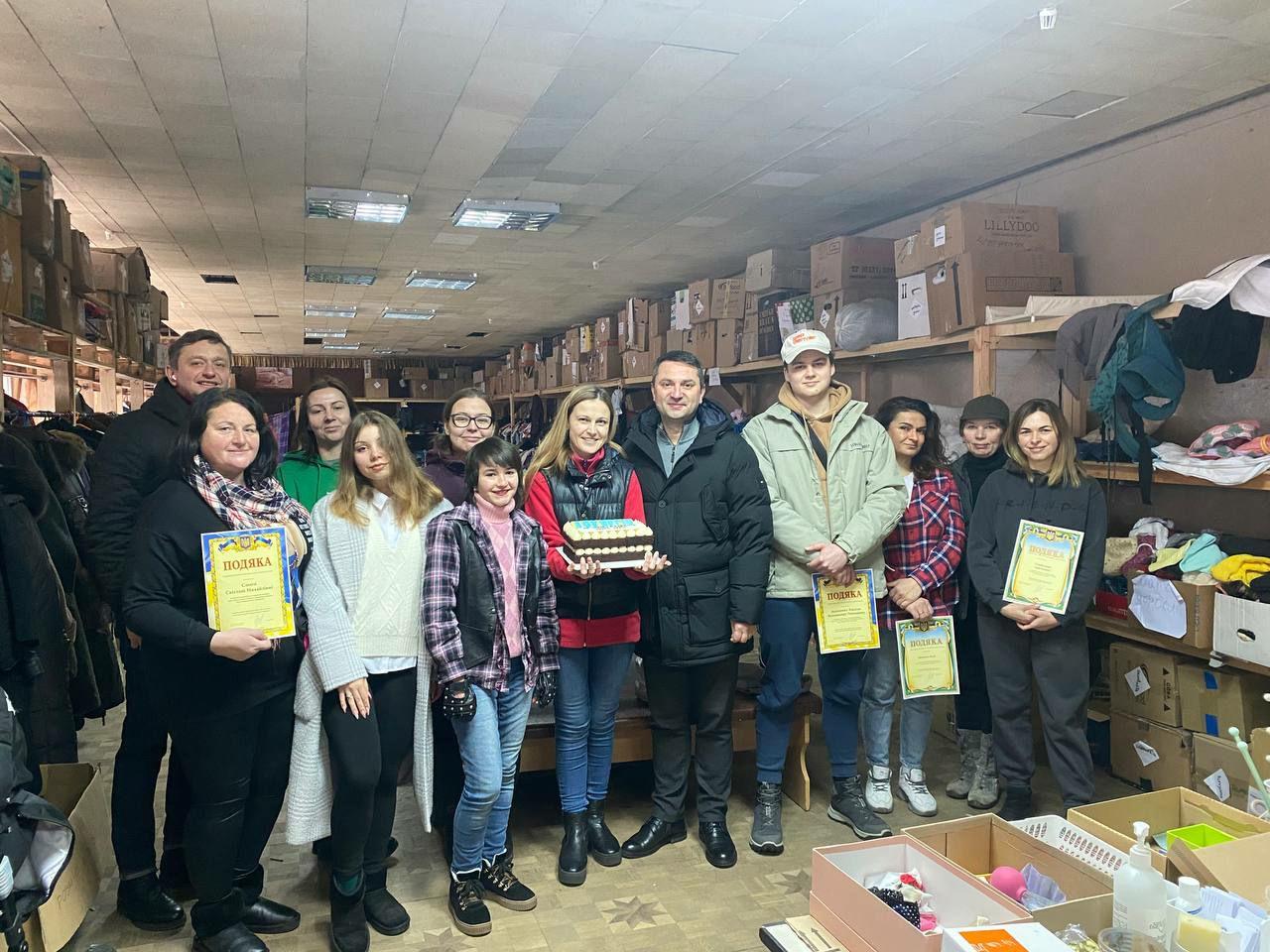 Минув рік від створення Центру забезпечення одягом ВПО в Рівному Центр забезпечення одягом ВПО